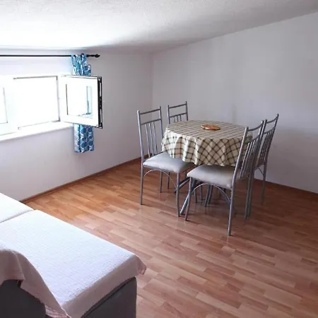 Deep Blue Sea View *